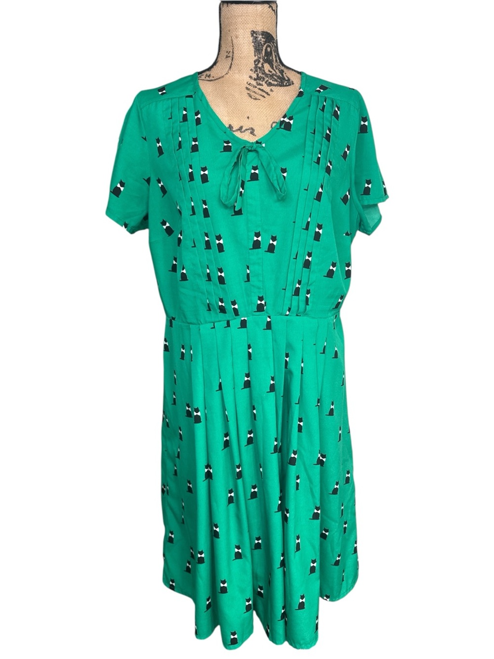 ModCloth Fervour Green Black Cats with Bow Ties Retro Dress 1X bowtie kitty cat